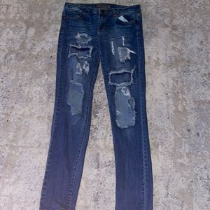 Distressed Blue Jeans!!